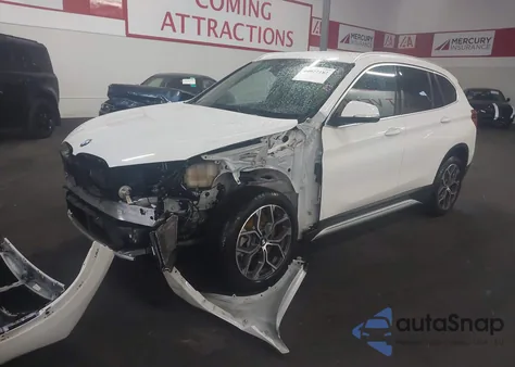 2021 BMW X1 Sdrive28I z USA, uszkodzony, nr VIN WBXJG7C05M5U33457